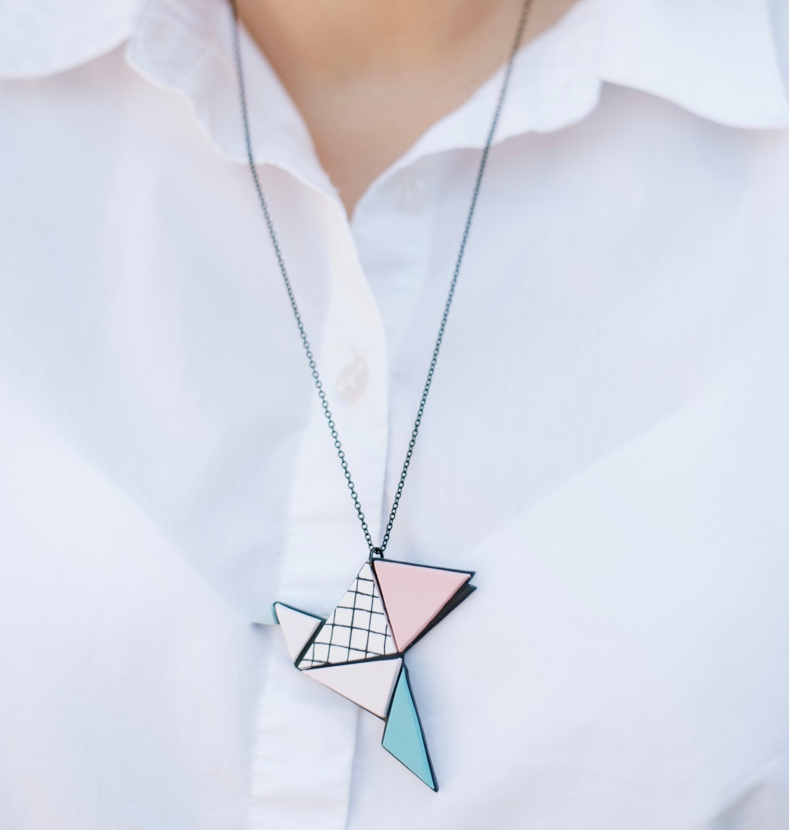 Crane pendant necklace store